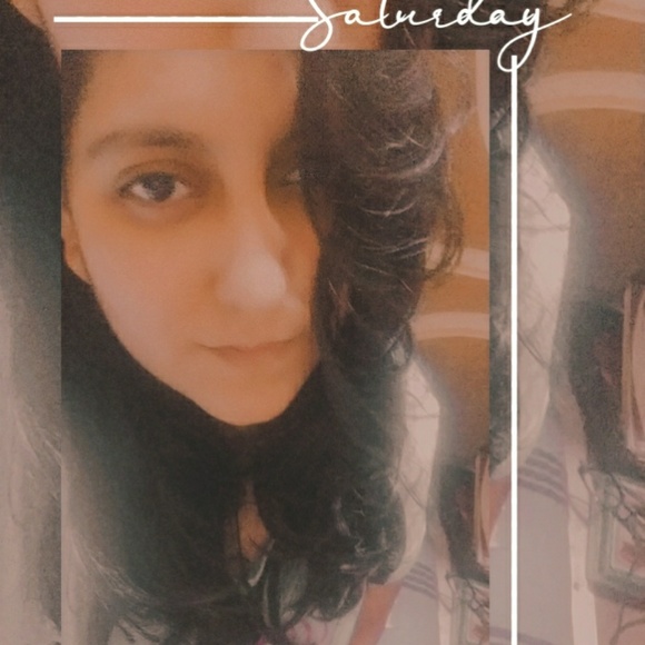 Meet your Posher, Anamika - Picture 1 of 1